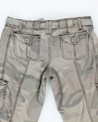 Vintage Y2k 00s No Boundaries Camouflage Cropped Trousers - W30 L26