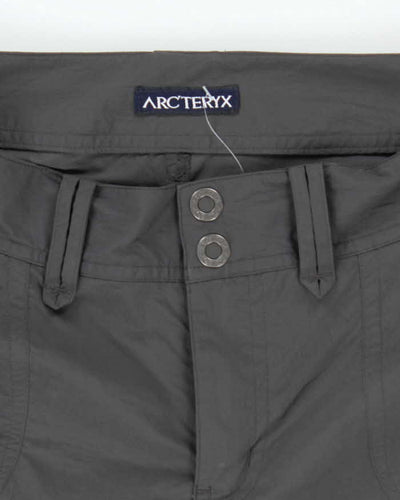 Vintage Y2K Arc'teryx Slim Lightweight Utility Trousers - W32 L31