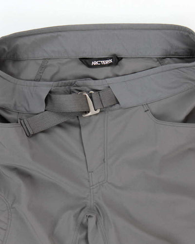 Vintage Arc'teryx Slim Fit Lightweight Utility Hiking Trousers - W32 L24