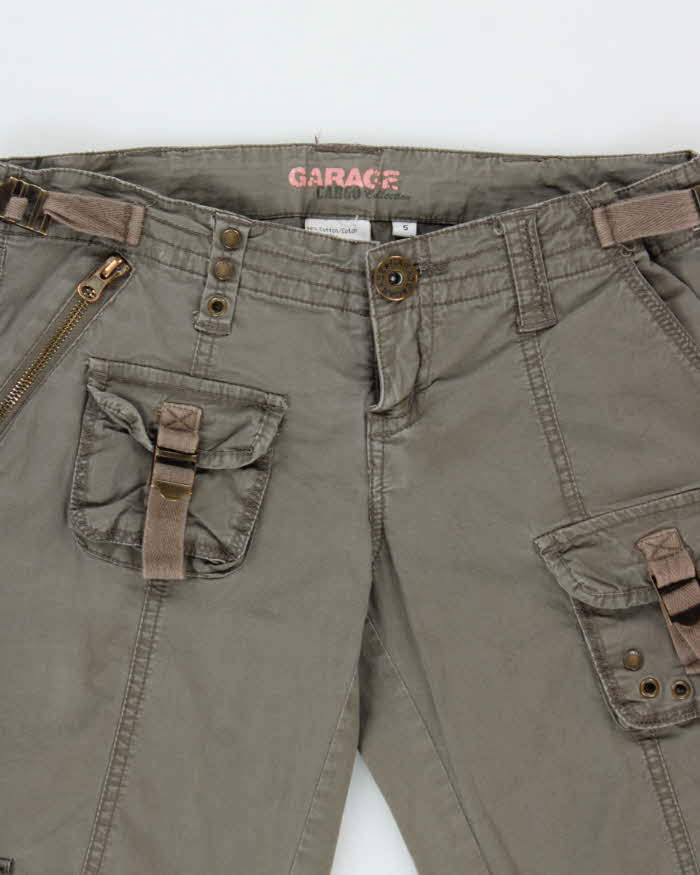 Vintage Y2K 00s Garage Women's Low Rise Bootcut Cargo Trousers - W29 L32