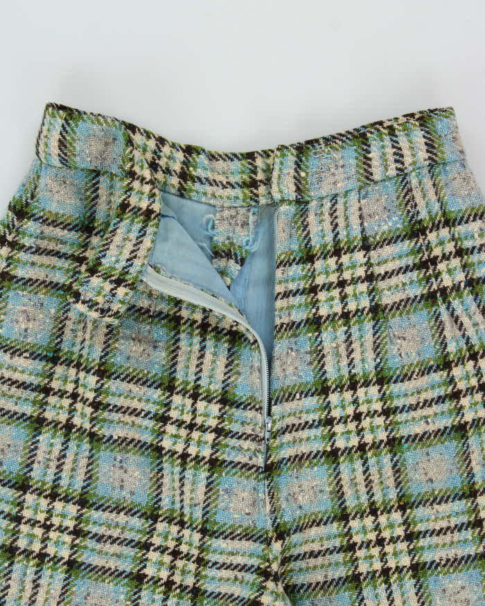 Vintage 1960s Women's Wool Tartan High Waisted Wide Leg Trousers - W25 L27