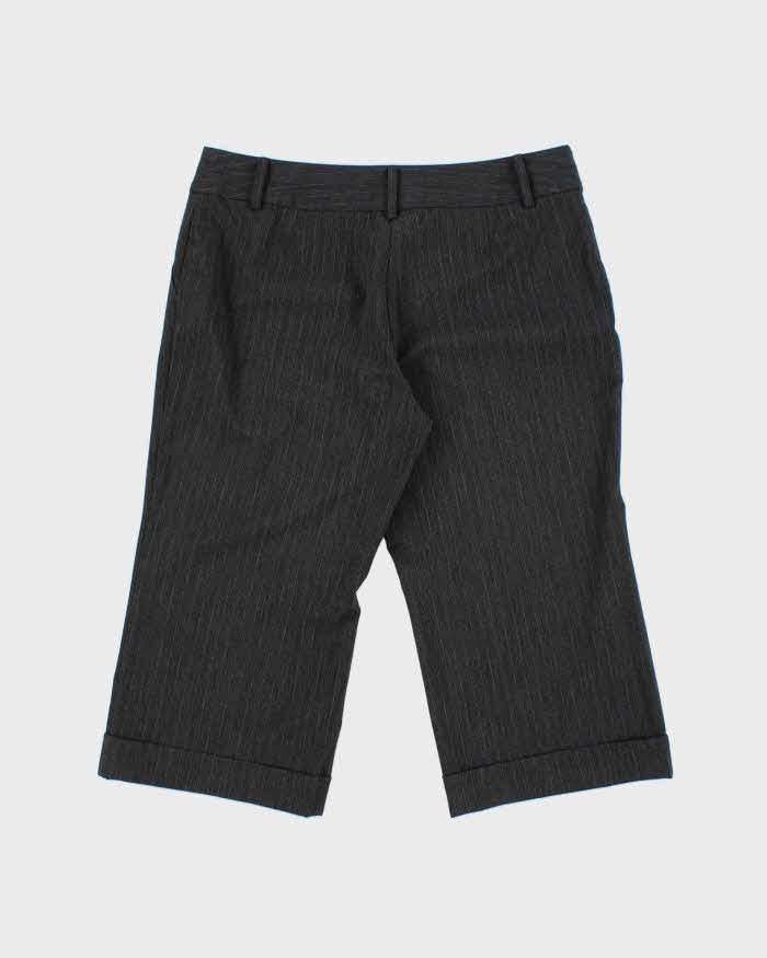 Vintage Y2k 2000s Ricki's Pin Stripe Capri Trousers - M