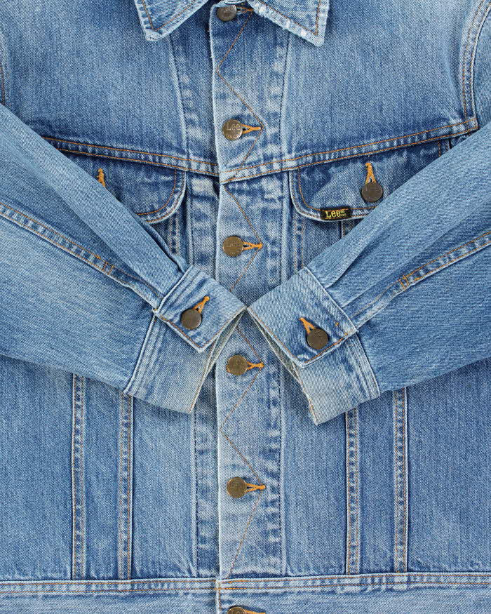 Vintage 1980s Lee Women's Light Wash Denim Trucker Jacket - M