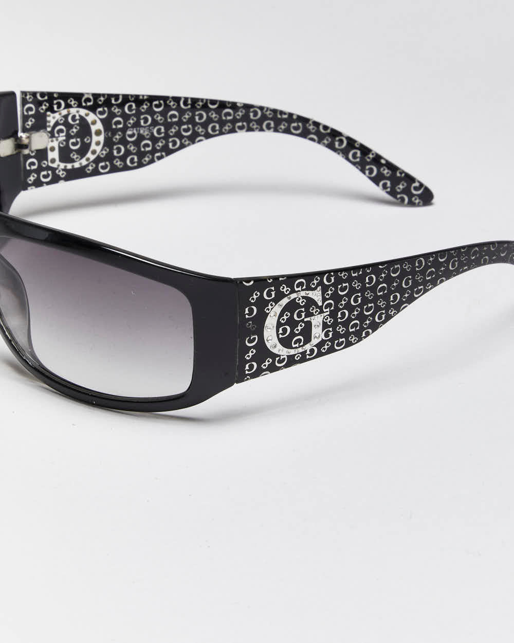 Vintage Y2k 00s Guess Rhinestone Sunglasses