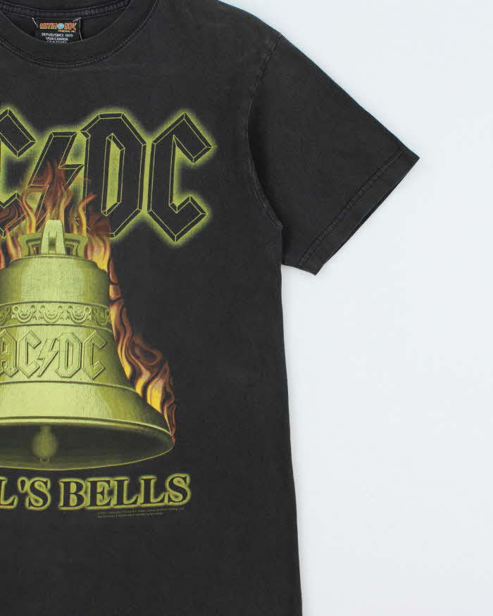 Vintage 2000-01 AC/DC Hell's Bell's World Tour Artimonde Made In USA Crewneck T-Shirt - M