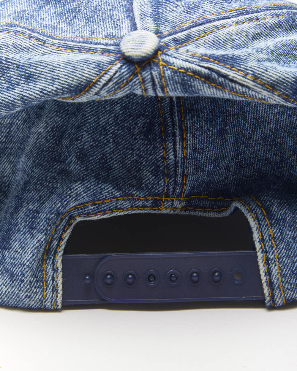 Vintage 90's Embroidered Nashville Denim Snapback - OS