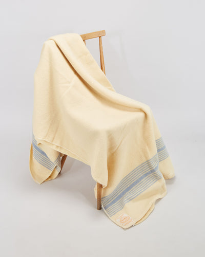 Vintage 1940-50s Witney Cream Wool Blanket