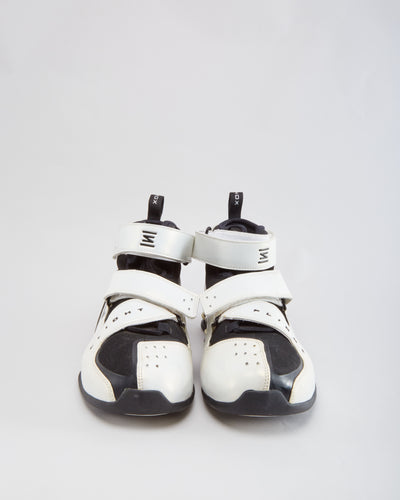 Nike Shox Flight Basketball Shoes - UK 8.5