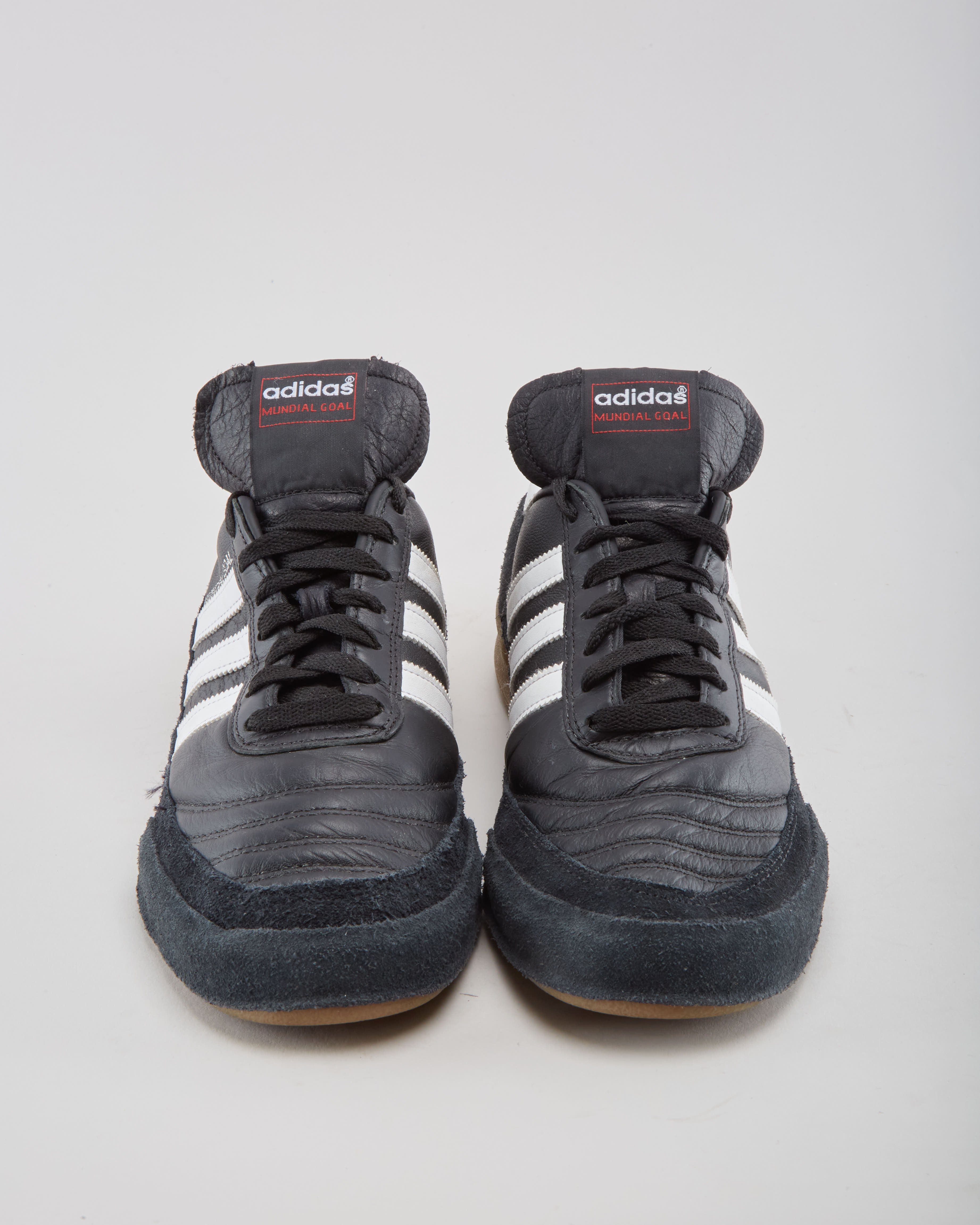 Adidas Mundial Goal Trainers - Mens UK 8
