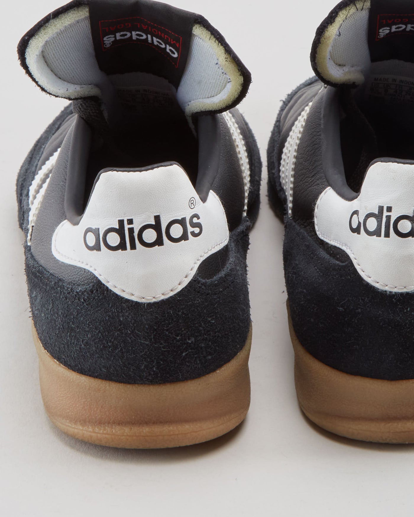 Adidas Mundial Goal Trainers - Mens UK 8