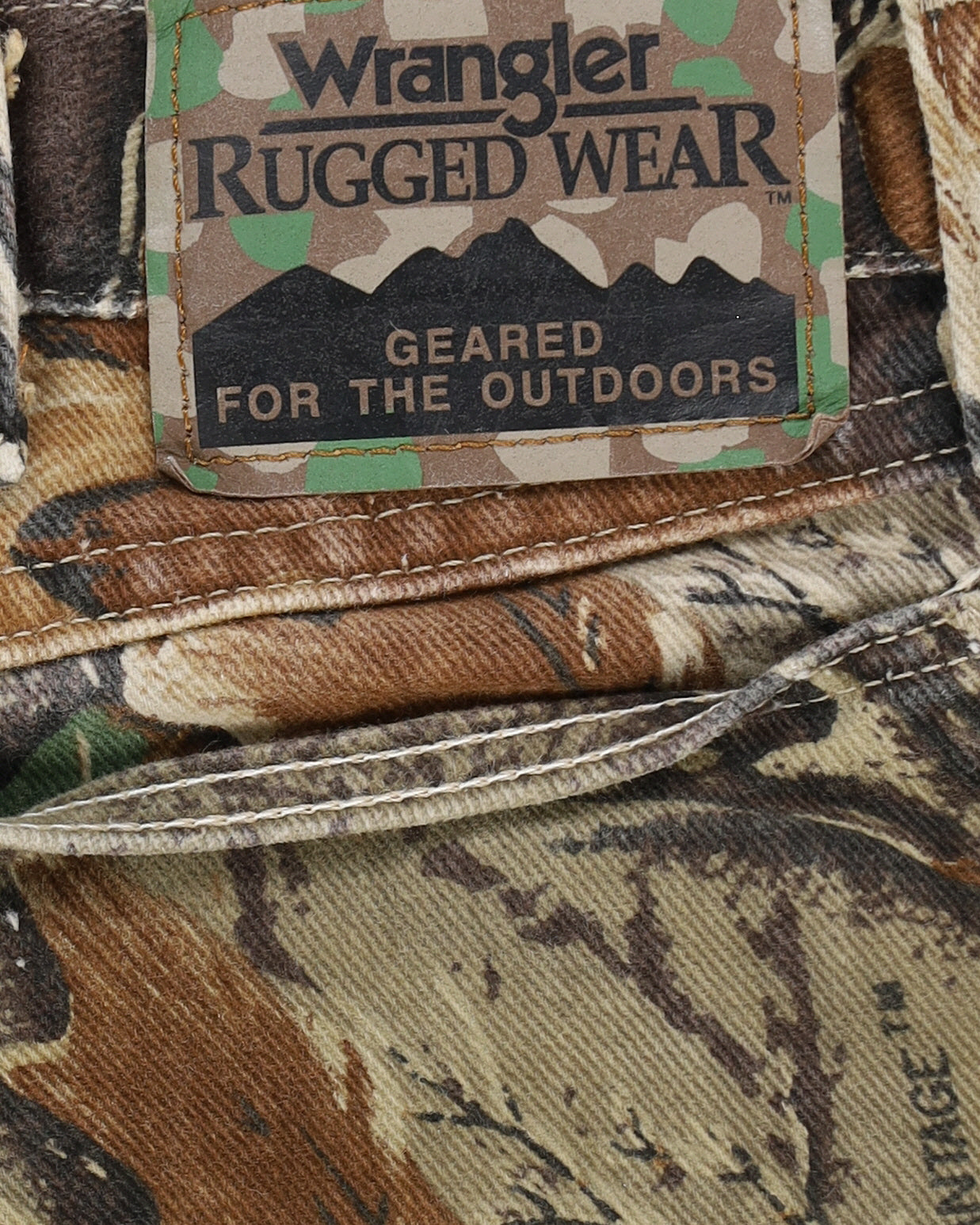 Wrangler Rugged Wear All Over Print Woodland Camo Jeans - W36 L29