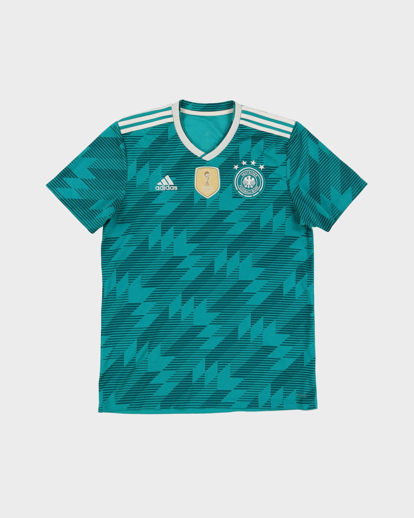 Germany 2018 Champions Badge Green Adidas Football Shirt / Jersey - M