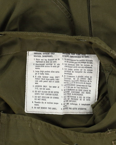 1989 Vintage Canadian Army Extreme Cold Weather Trousers Shell - 34x28