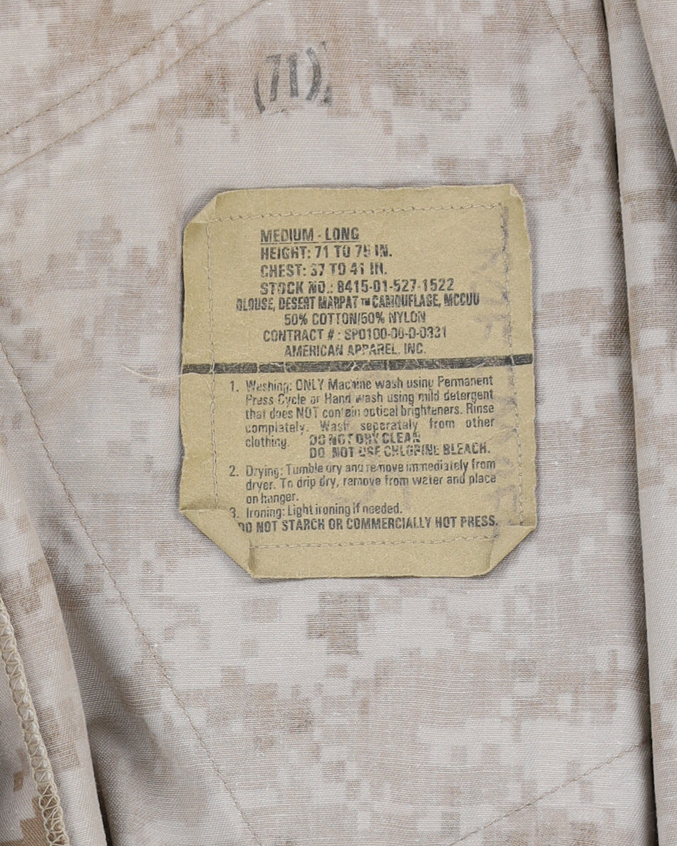 1990s Vintage USMC Desert MARPAT Combat Coat - Medium