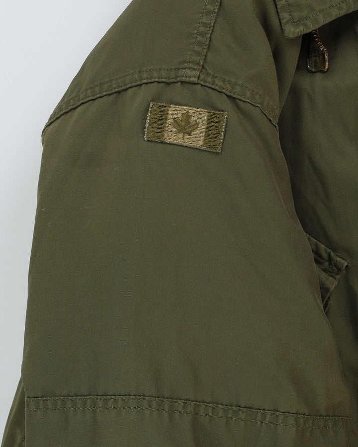 1980s Vintage Canadian Army Extreme Cold Weather Parka w/ Liner - Medium