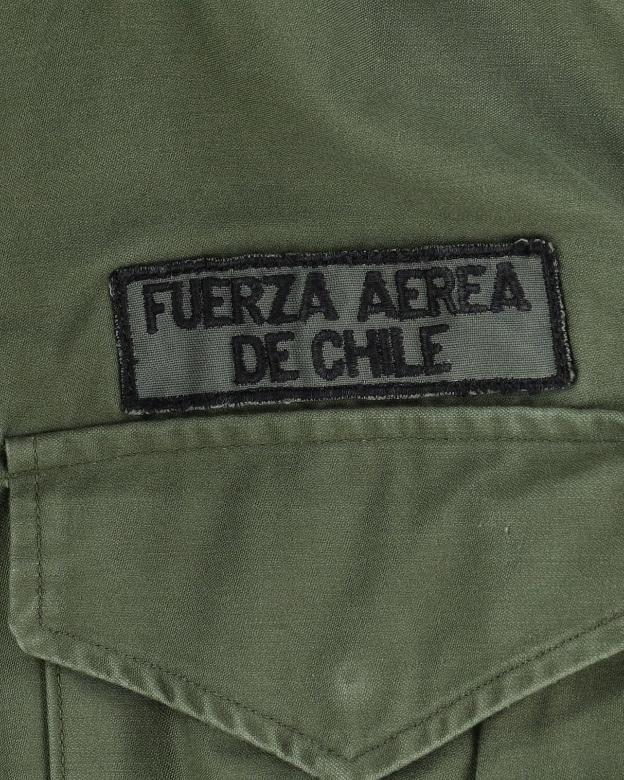 90s Vintage US Army / Chilean Air Force OG-107 M65 Field Jacket - Medium