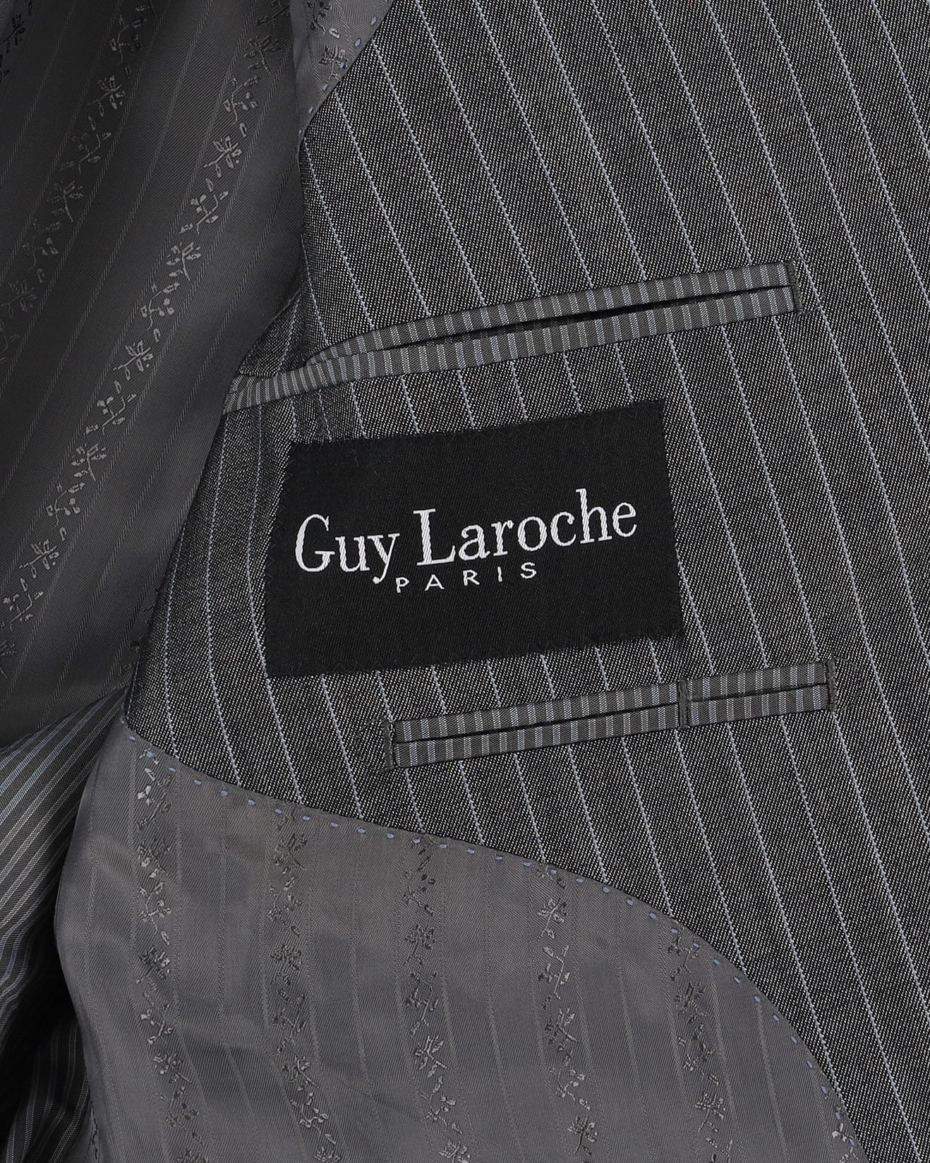 Guy Laroche Grey Pinstripe Suit - CH46 W36