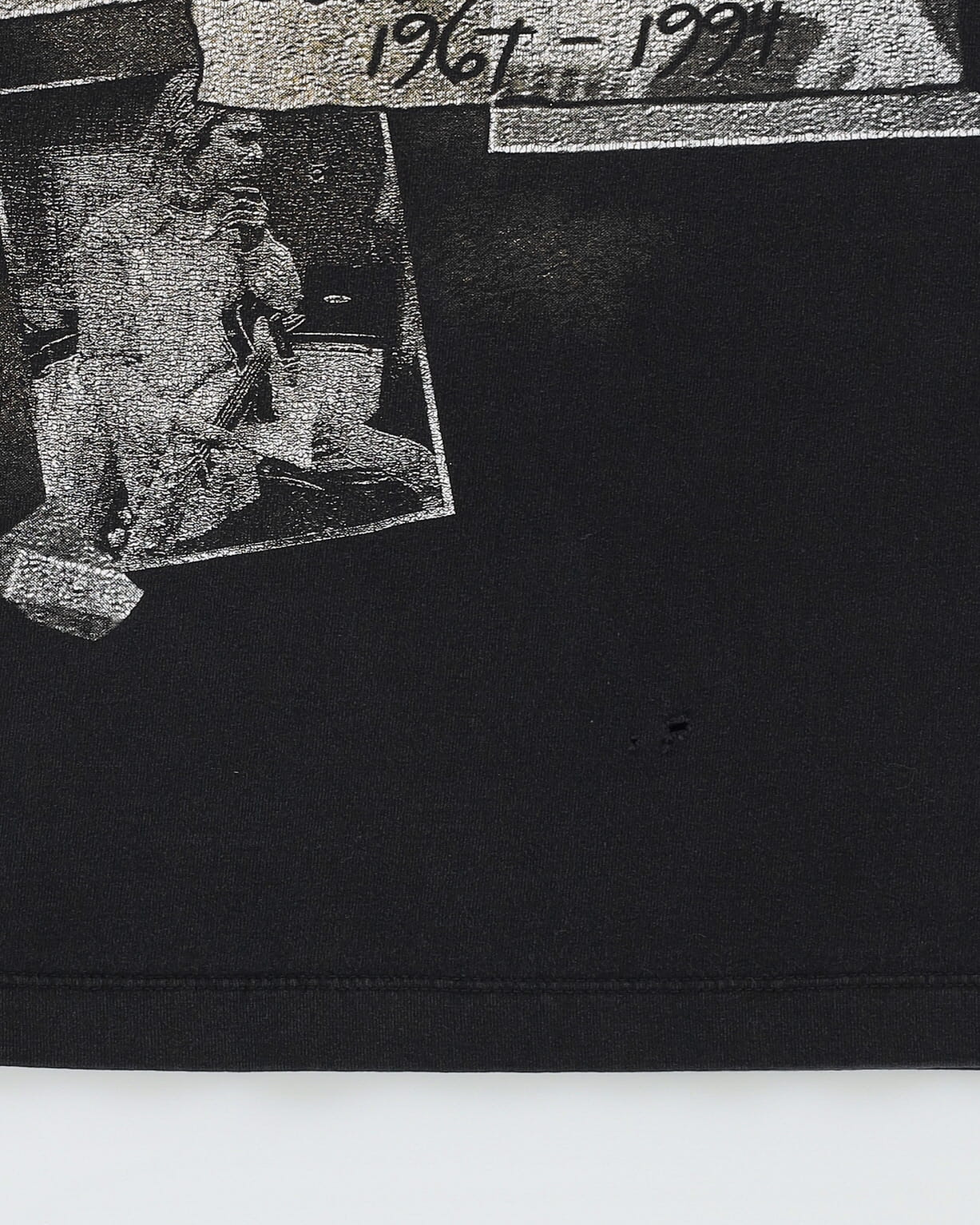 00s Kurt Cobain Memorial RIP Black Band Graphic T-Shirt - L