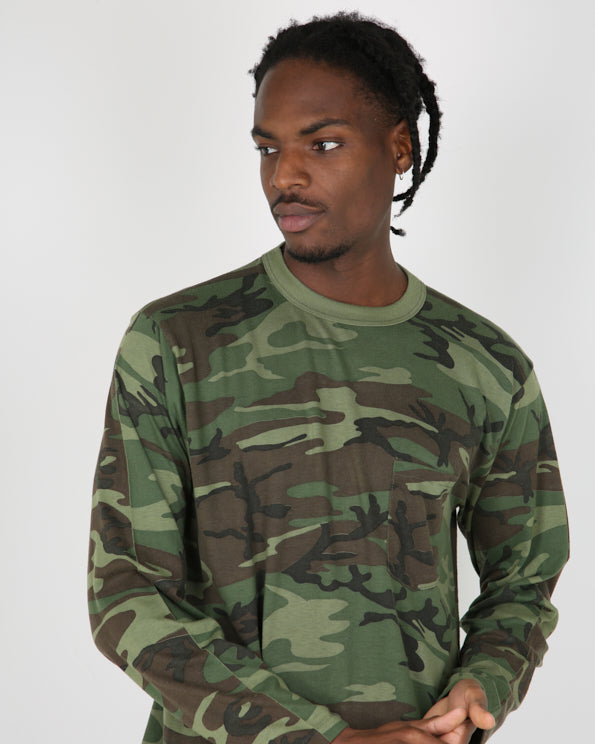 Vintage 80s long sleeve camouflage long sleeve t-shirt - XL