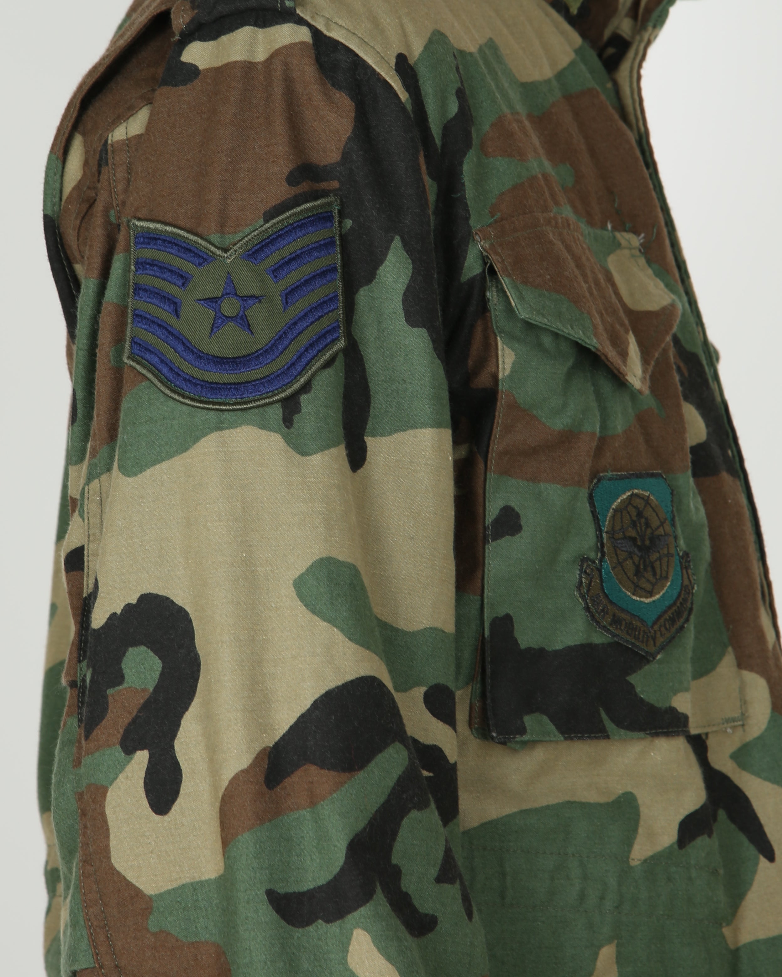 1991 Vintage US Army M-81 Woodland Camouflage M65 Field Jacket - Small Short