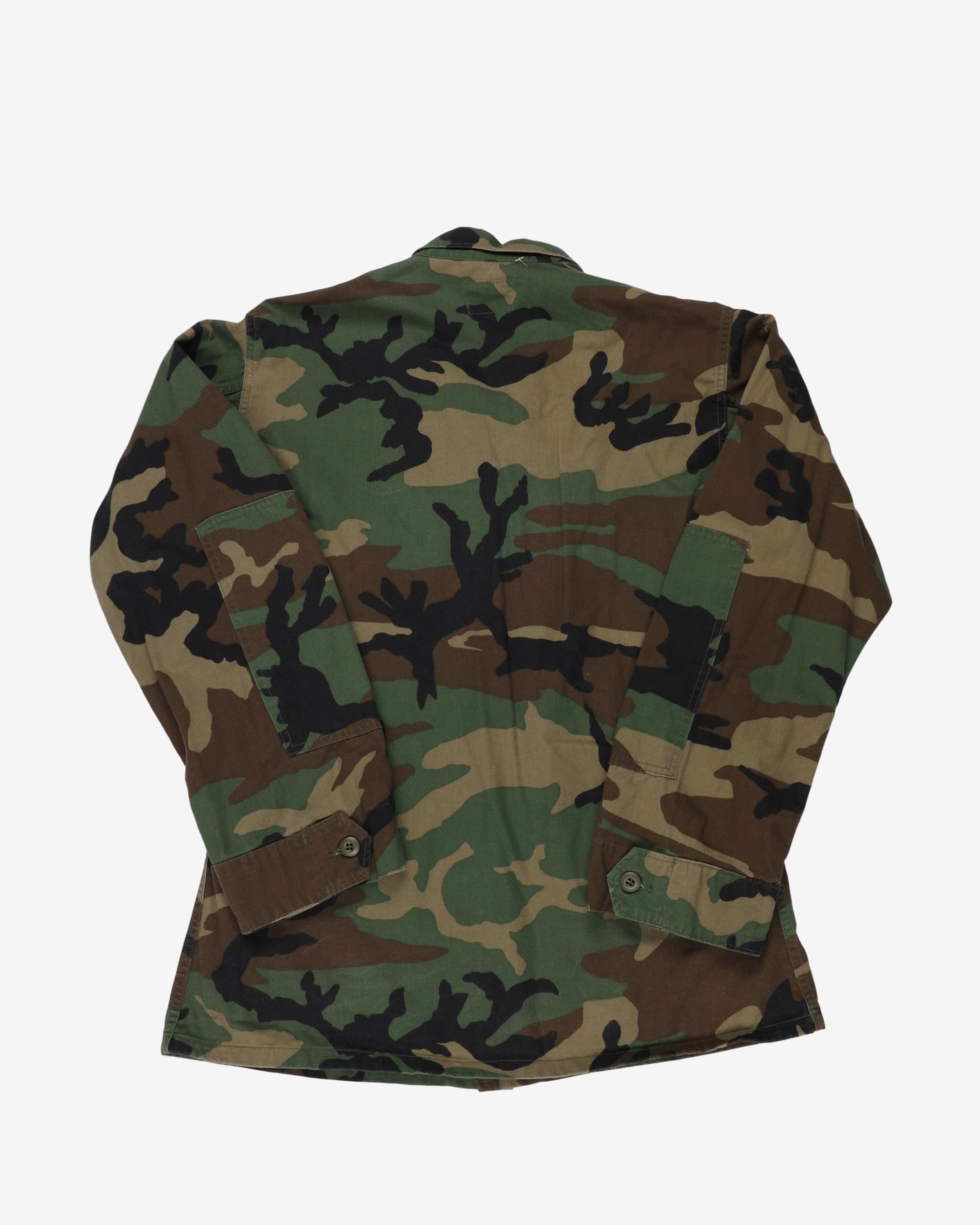 1990s Vintage US Military Unpatched M81 Woodland Camo BDU Coat - medium / regular