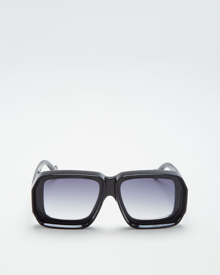 Tube Black Sunglasses