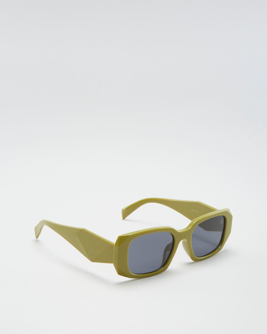 Belmont Co Green Sunglasses