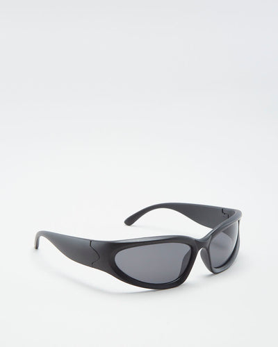 Millenial RV Black / Black Lenses Sunglasses