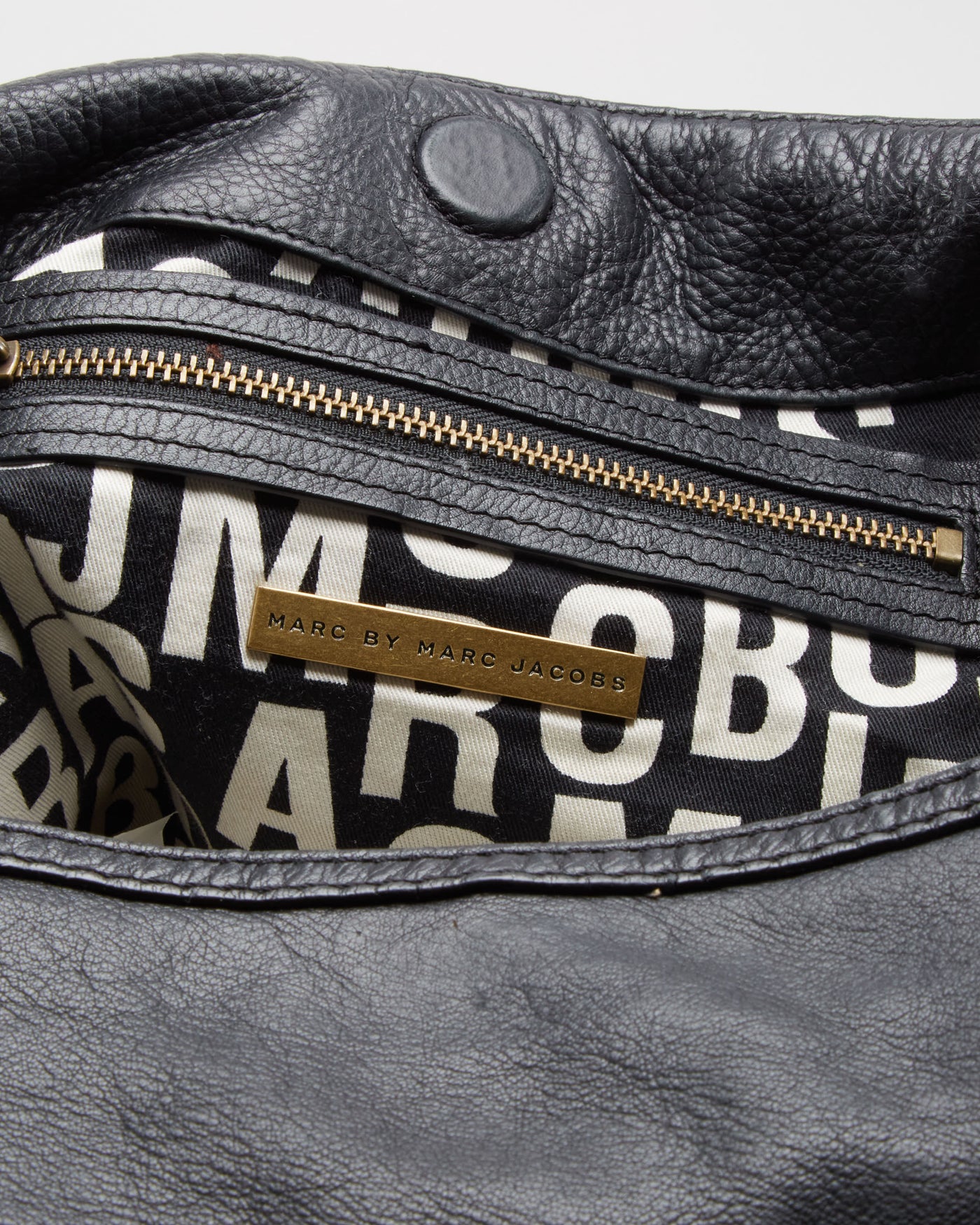 Marc Jacobs Black Leather Shoulder Bag - One Size