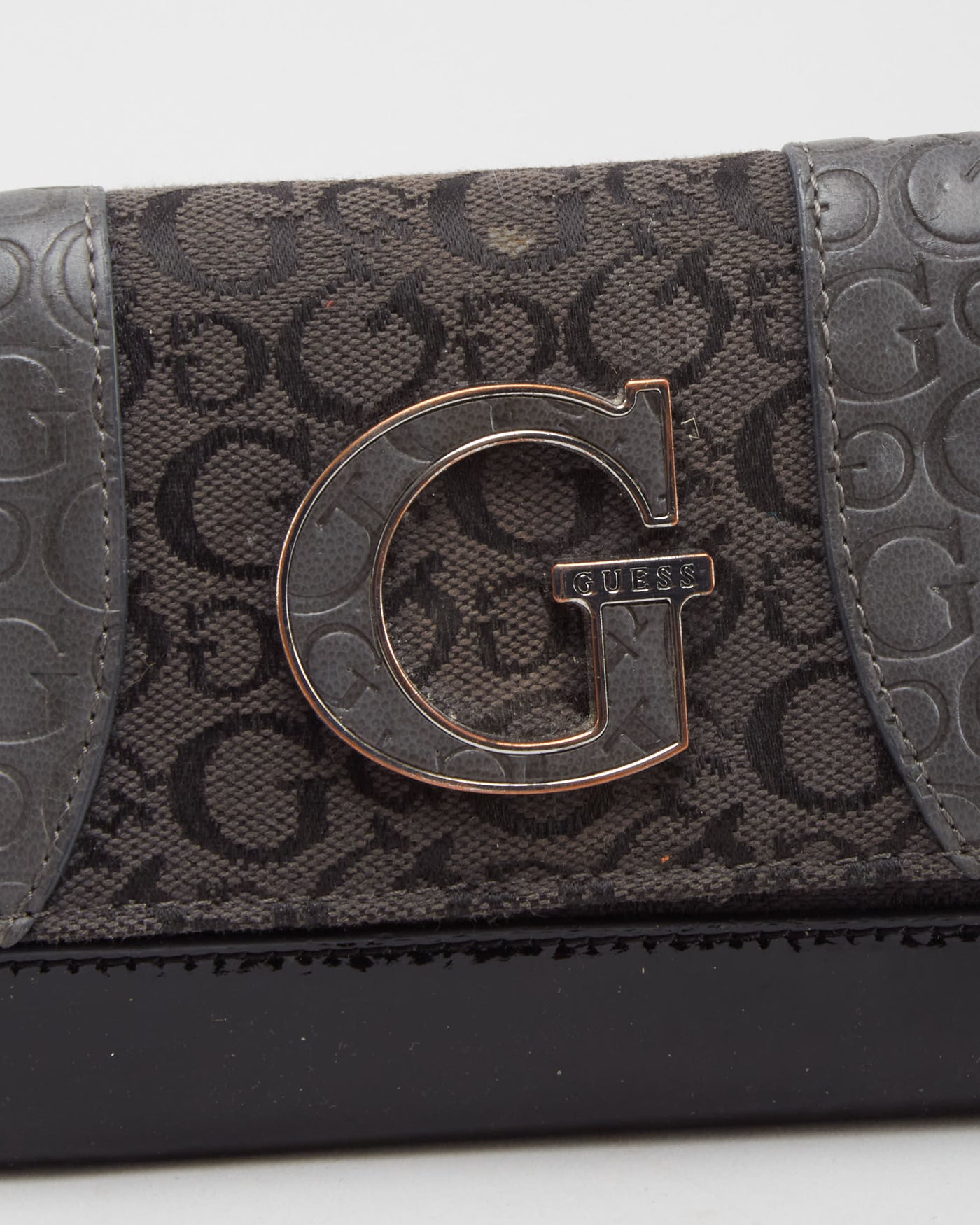 Y2K Guess Grey Wallet - One Size