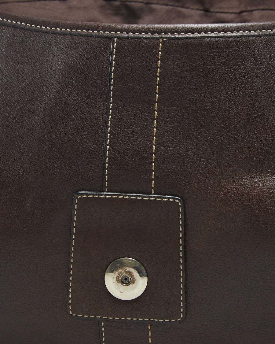 Y2K 00s Coach Leather Baguette
