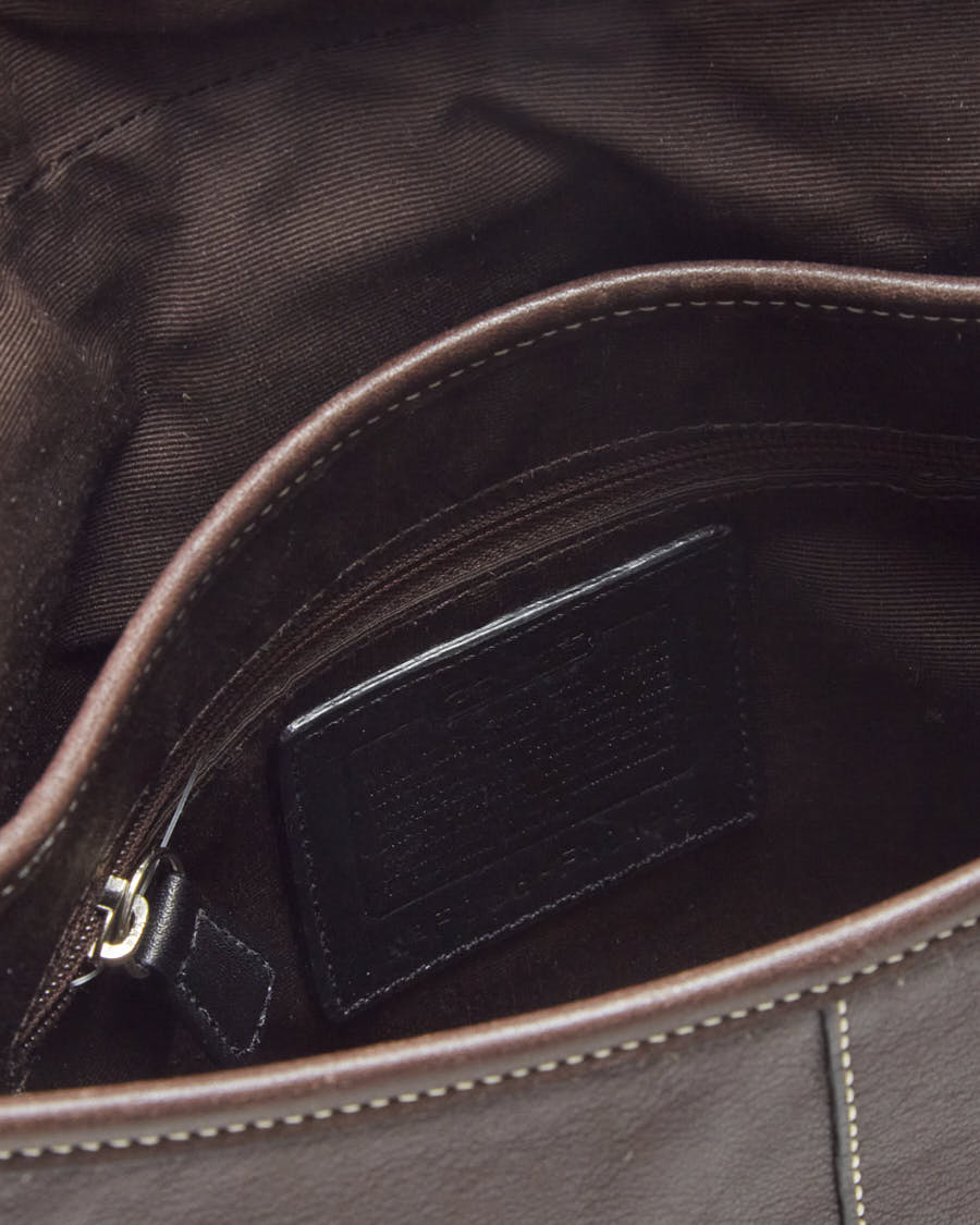 Y2K 00s Coach Leather Baguette