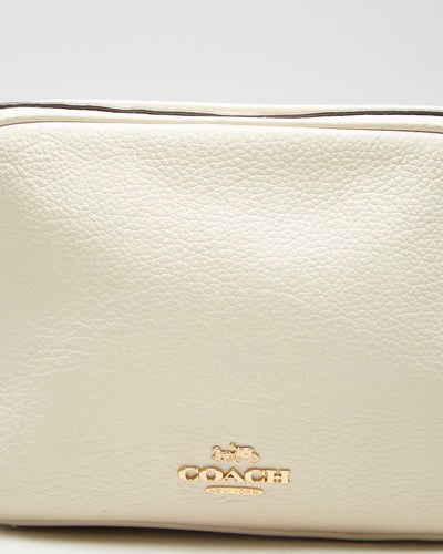 Coach Cream Leather Bag With Gold Chain