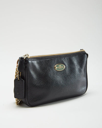 Coach Black Leather Handbag With Gold Chain - O/S