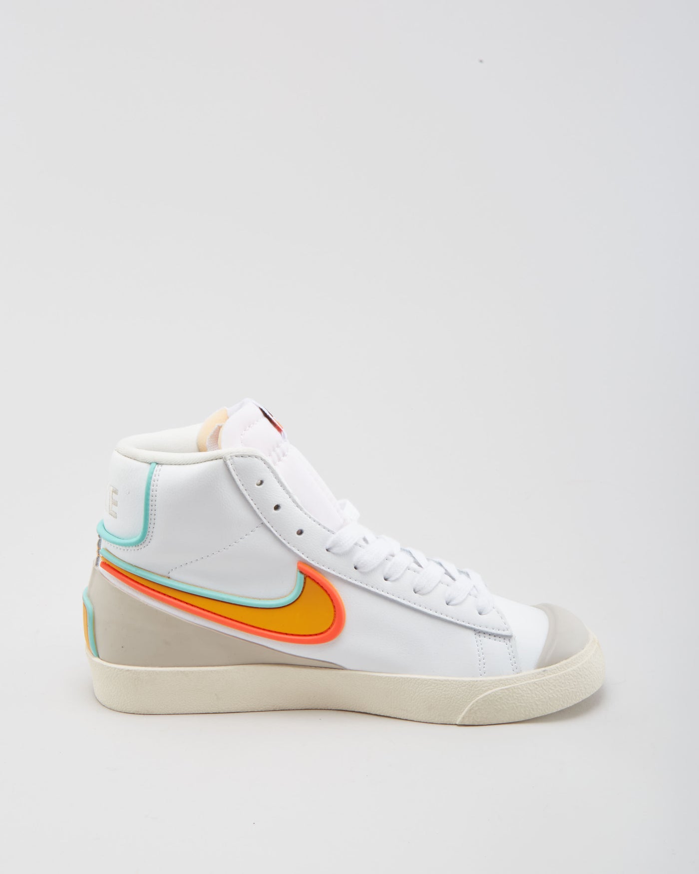 Nike Blazer White / Yellow Swoosh Trainers - UK4.5