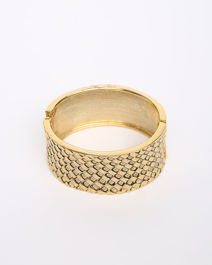 Gold Tone Checked Pattern Bangle