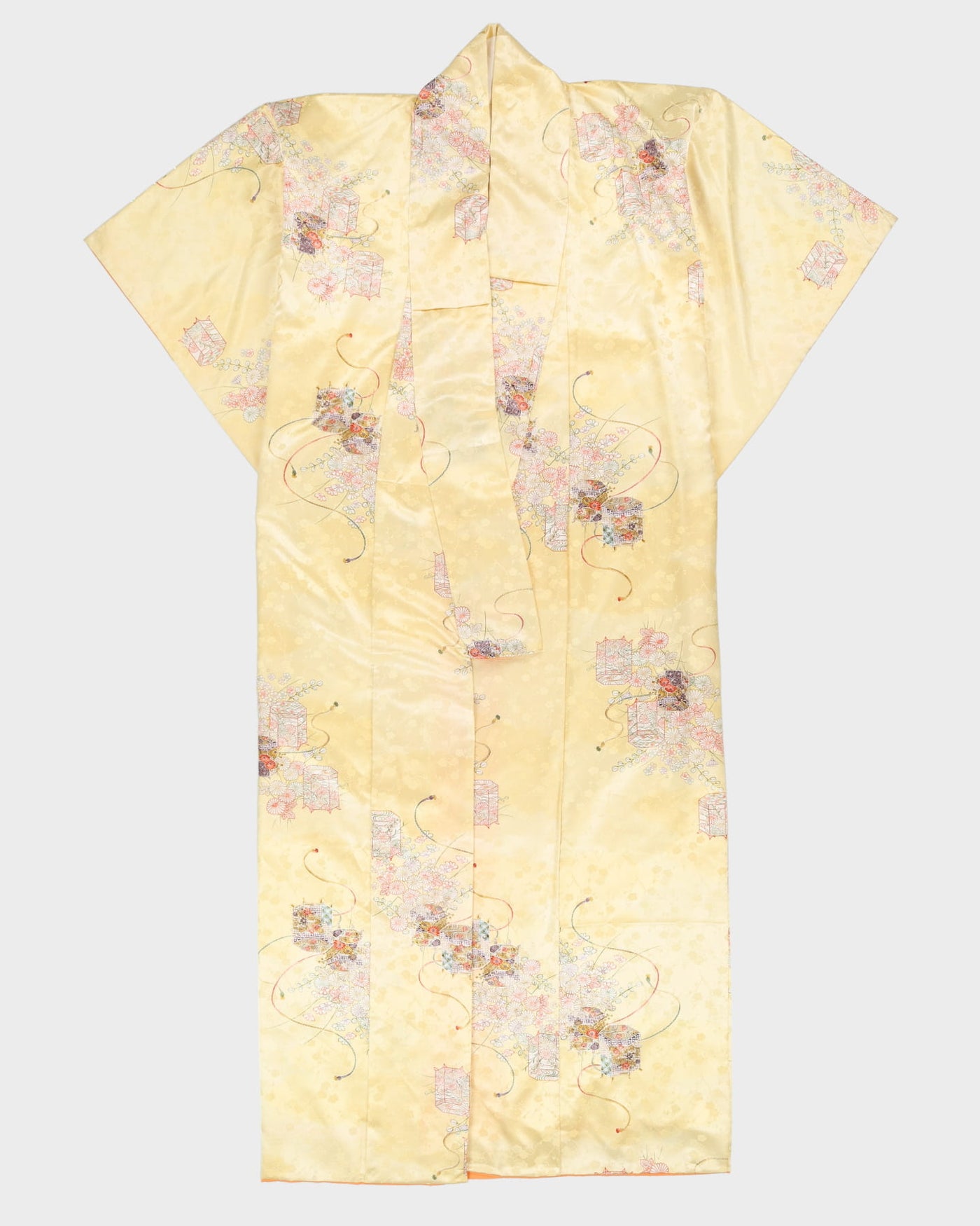 Yellow Floral Pattern Silk Kimono - L