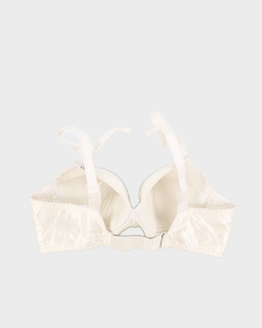 True Vintage 1950s White Bullet Bra marked 32B - XS