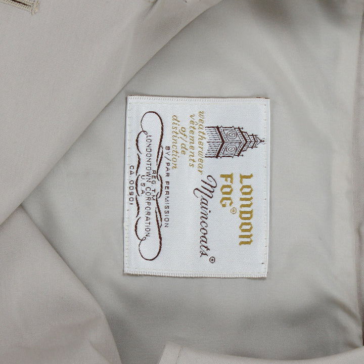 London Fog Beige Mac - M