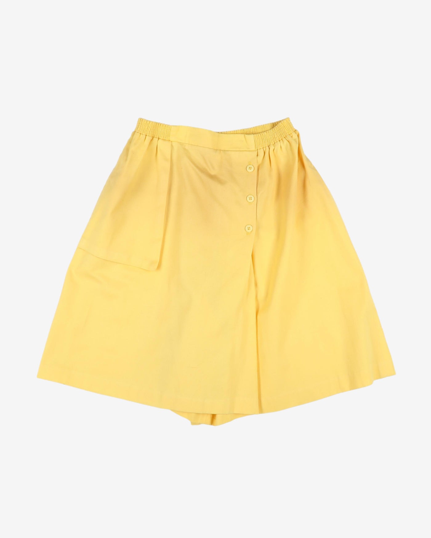 Yellow button detailed shorts - S