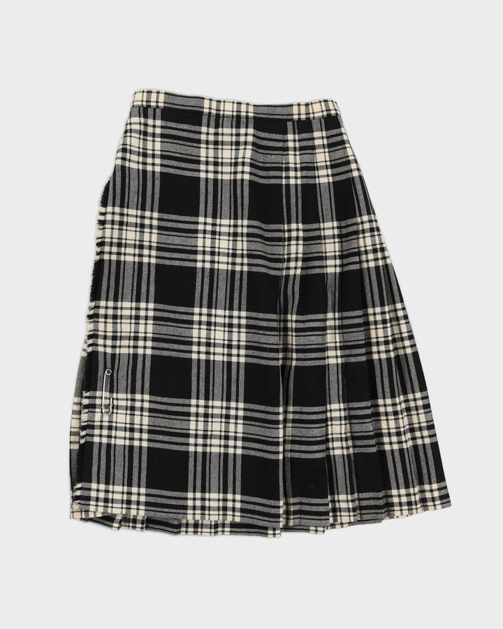 Lochavon Black Tartan Kilt Skirt - S